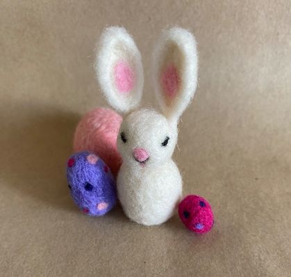 Tiny Felt Easter Bunny